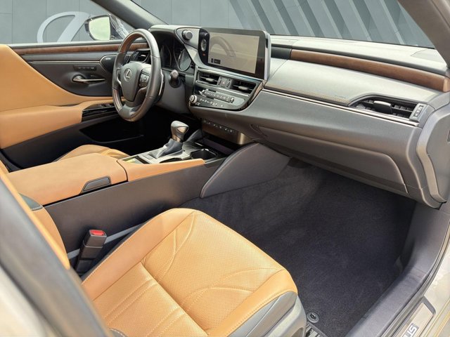 Certified 2024 Lexus ES 350 Ultra Luxury w/ Accessory Package (Z2) FWD image 25