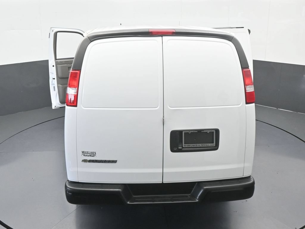 Used 2024 Chevrolet Express 2500 w/ Driver Convenience Package RWD image 60