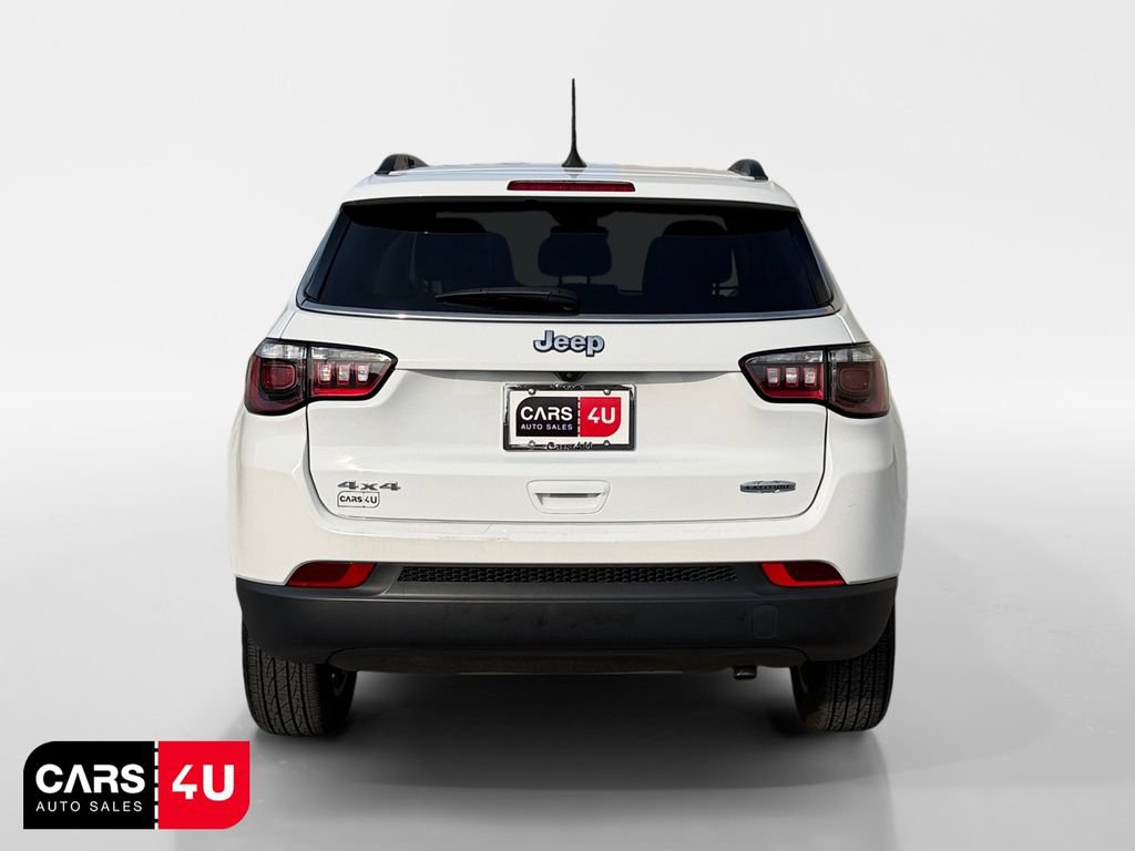 Used 2022 Jeep Compass Latitude AWD/4WD image 6