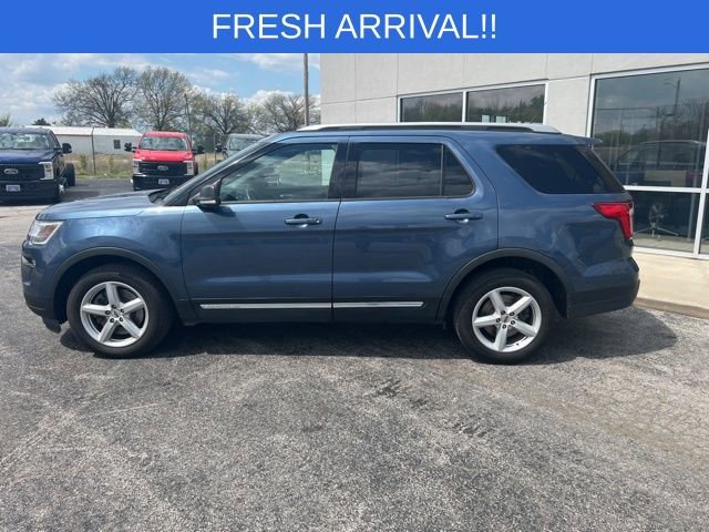 Used 2019 Ford Explorer XLT w/ Equipment Group 201A image 8
