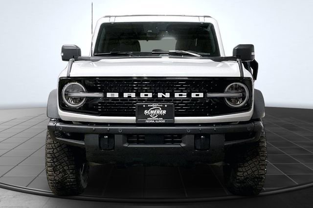 Used 2022 Ford Bronco Wildtrak image 3