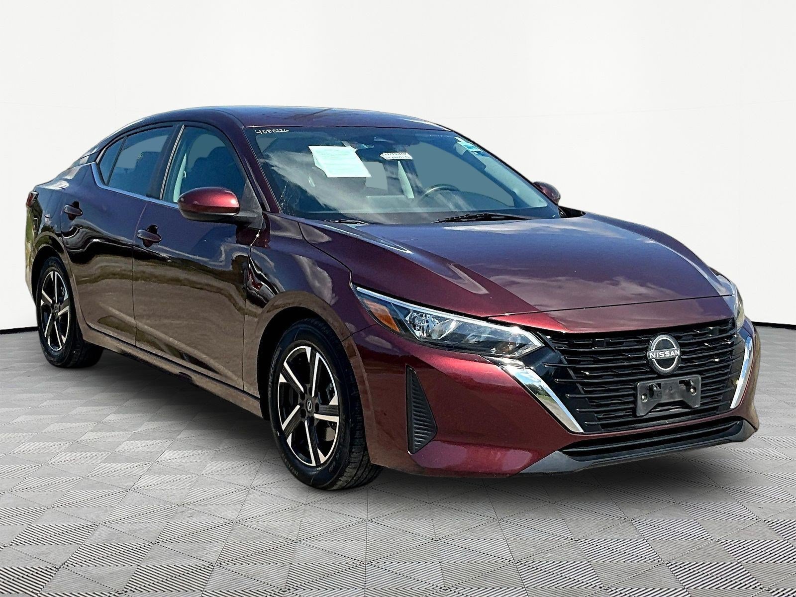Used 2024 Nissan Sentra SV FWD image 11