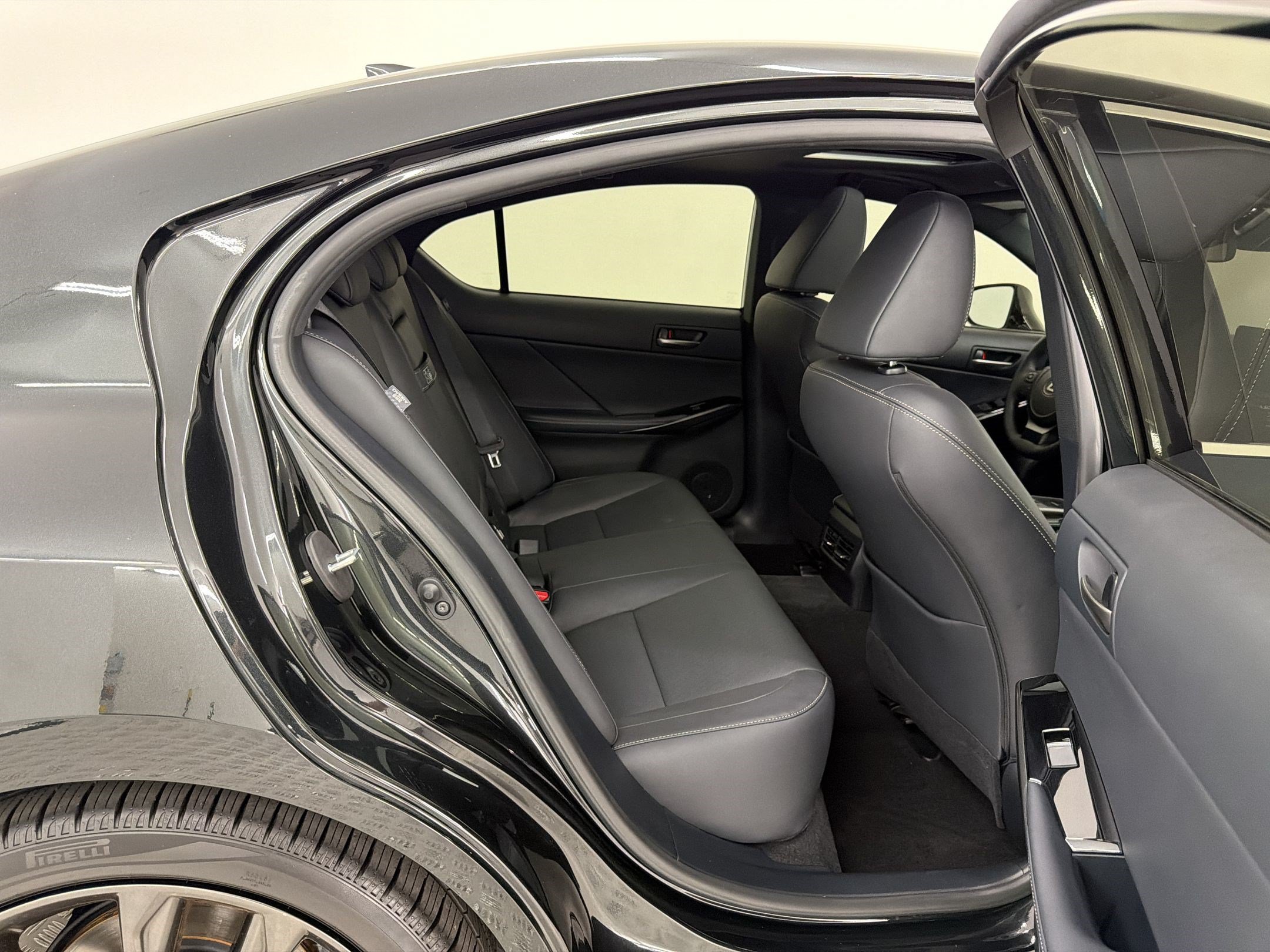 Certified 2024 Lexus IS 350 F Sport RWD image 36
