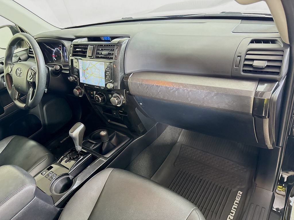 Certified 2020 Toyota 4Runner TRD Off-Road Premium w/ Moonroof Package AWD/4WD image 29