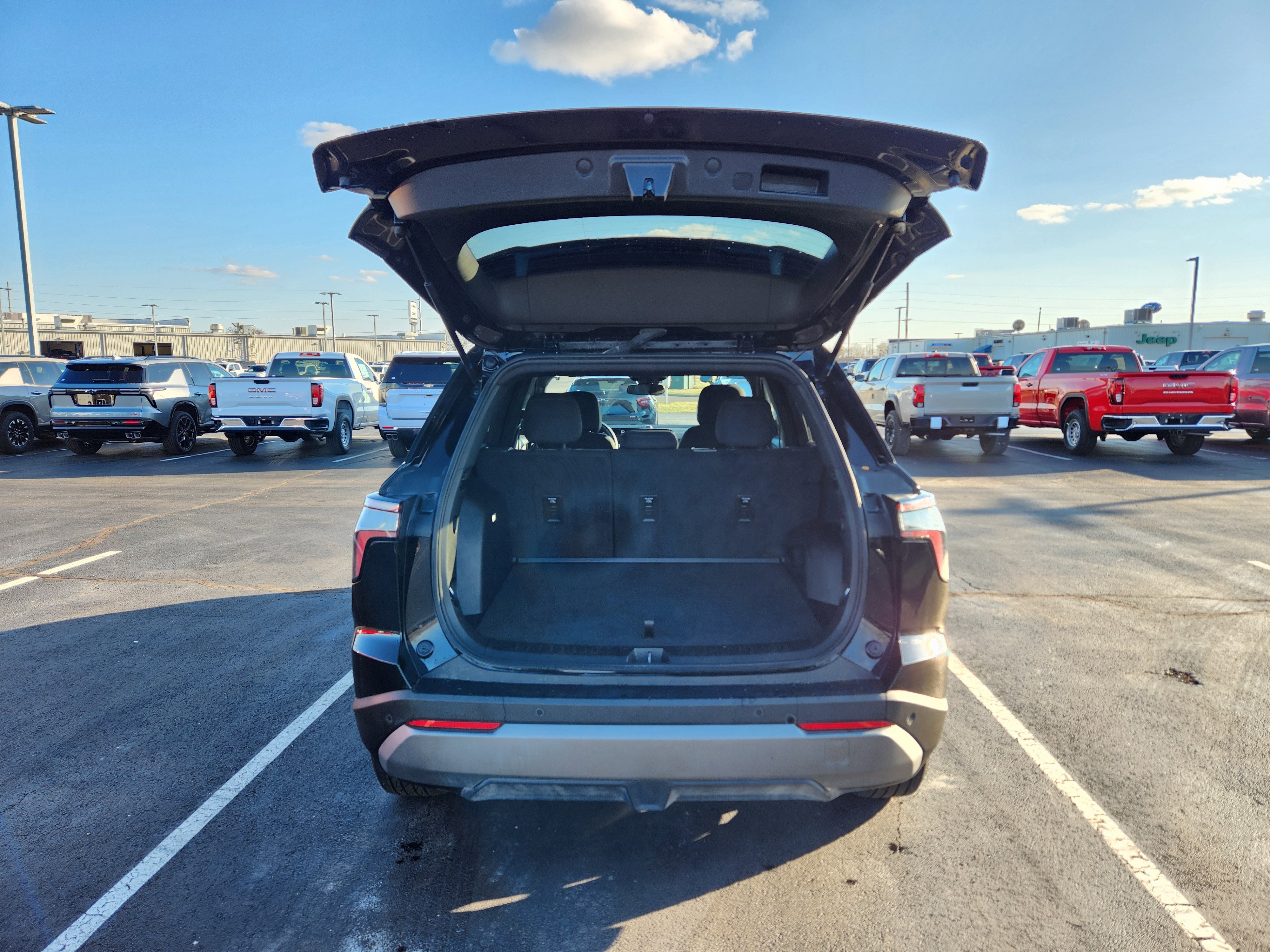 Used 2025 Chevrolet Equinox LT image 10