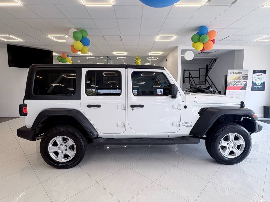 Used 2018 Jeep Wrangler Unlimited Sport S AWD/4WD image 5