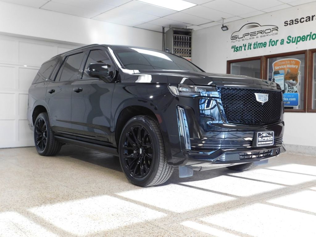 Used 2022 Cadillac Escalade Sport Platinum w/ LPO, ONYX Package AWD/4WD image 5