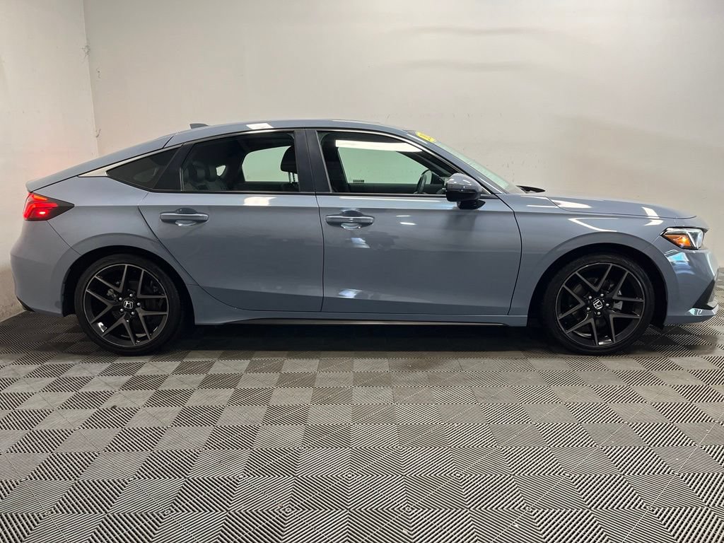 Used 2023 Honda Civic Sport Touring image 4