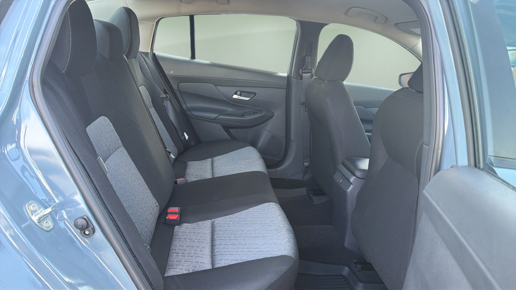 New 2027 Nissan Sentra SV w/ SV Convenience Package FWD image 11