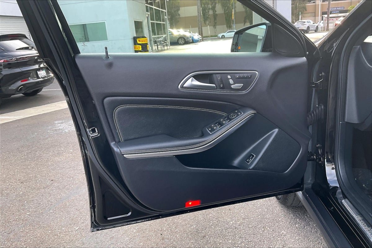 Used 2019 Mercedes-Benz GLA 250 image 21