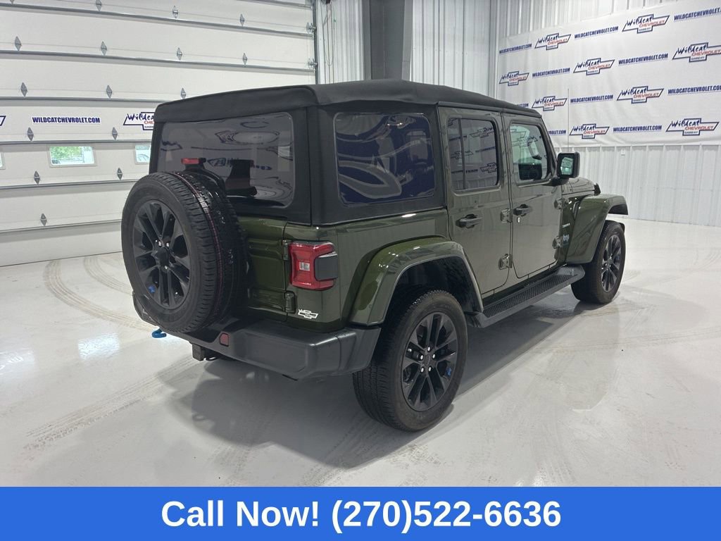 Used 2023 Jeep Wrangler Unlimited Sahara w/ Cold Weather Group AWD/4WD image 6