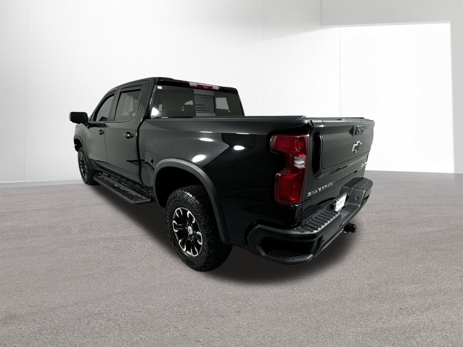 Used 2024 Chevrolet Silverado 1500 ZR2 w/ Technology Package image 32