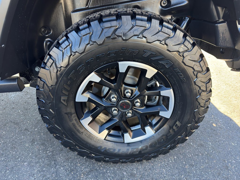 Used 2025 Jeep Wrangler Unlimited Rubicon image 9