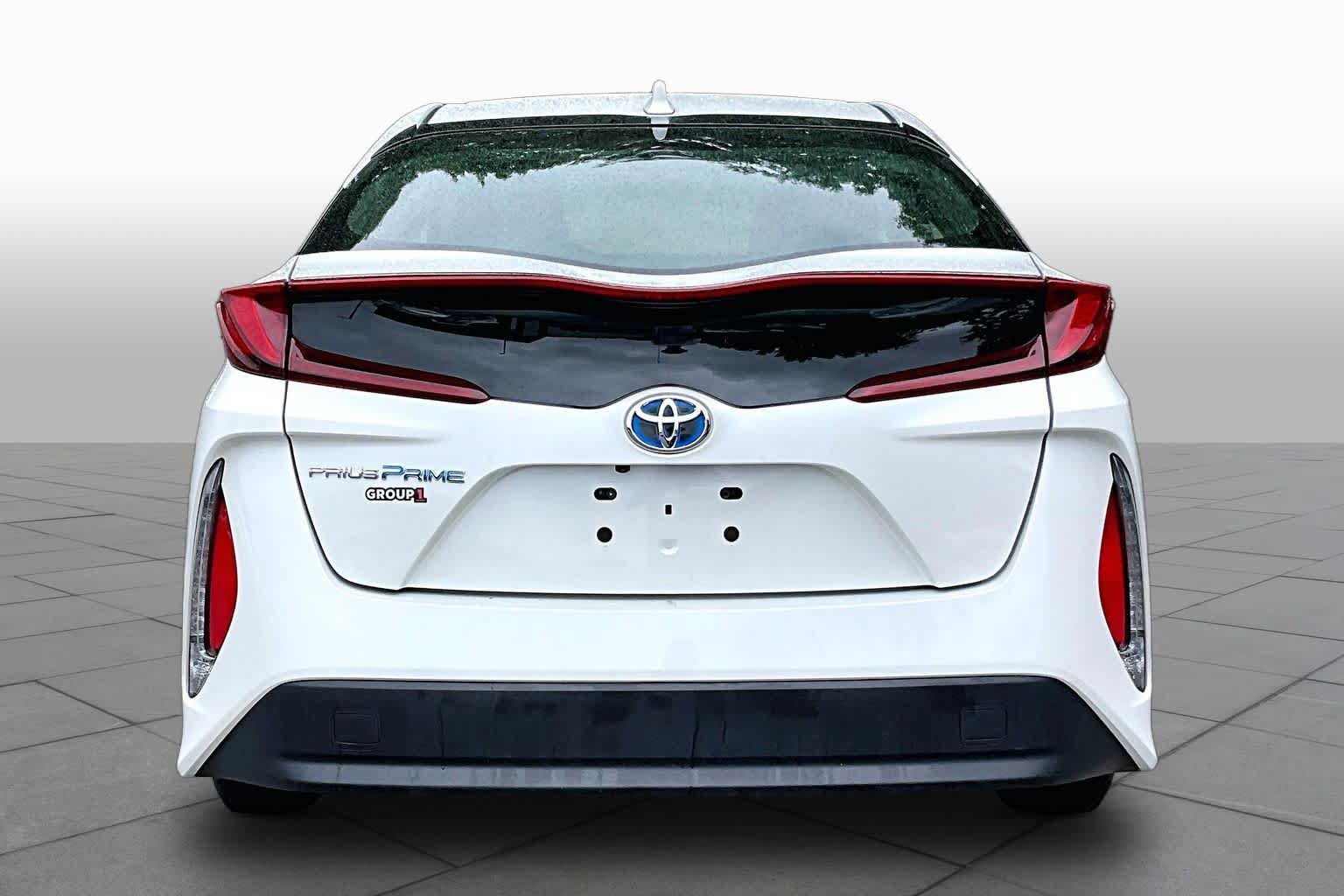 Certified 2020 Toyota Prius Prime LE FWD image 5