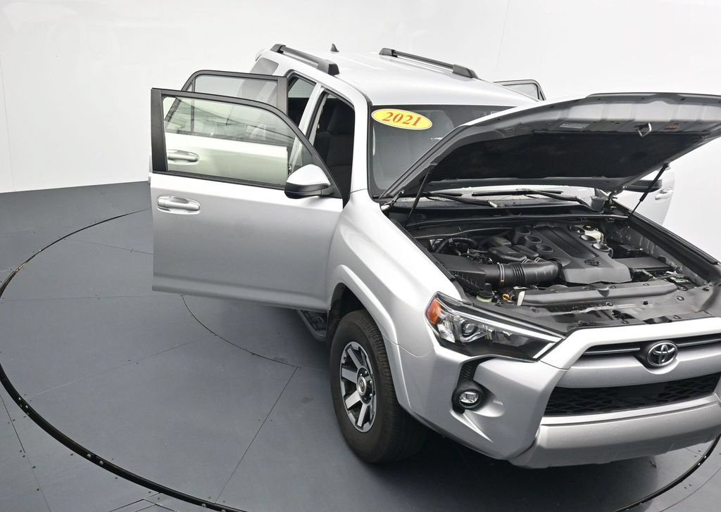 Used 2021 Toyota 4Runner TRD Off-Road AWD/4WD image 39
