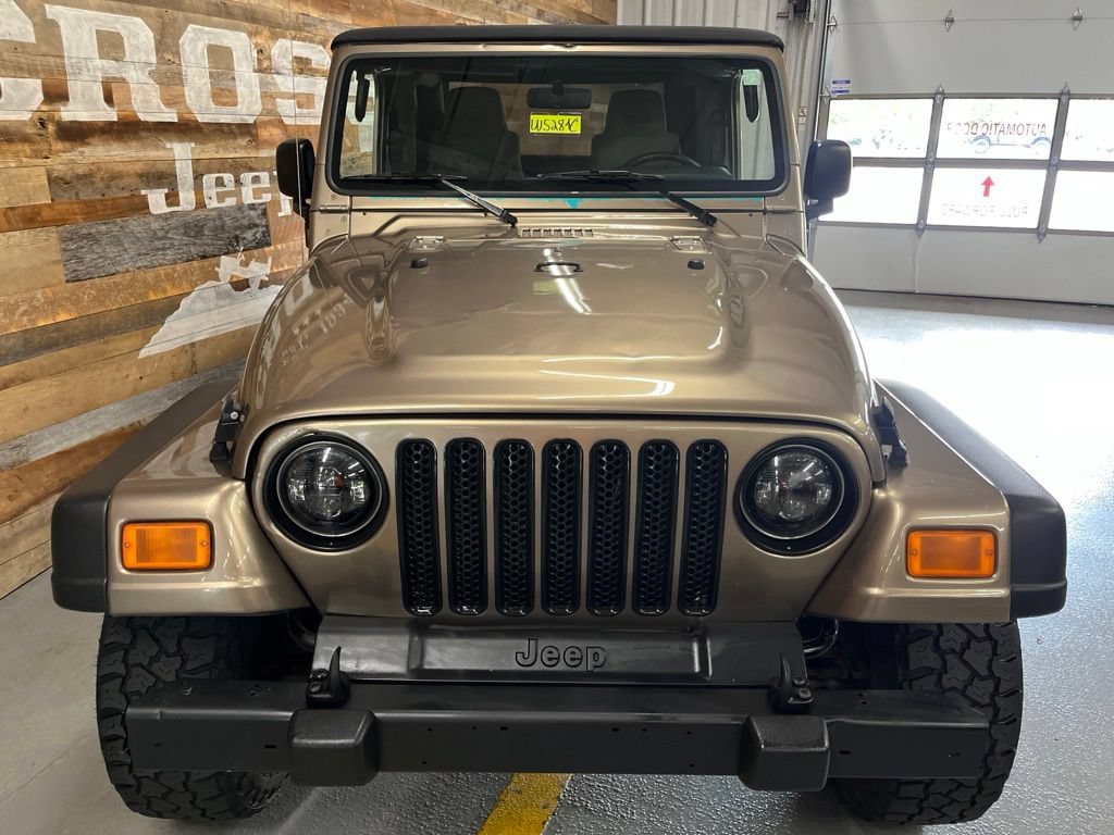 Used 2004 Jeep Wrangler Sahara w/ Dual Top Group AWD/4WD image 7