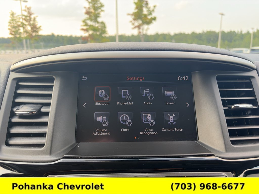 Used 2020 Nissan Pathfinder SV w/ Cargo Package AWD/4WD image 13