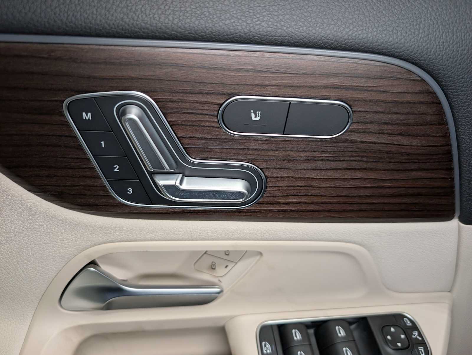 New 2026 Mercedes-Benz GLA 250 4MATIC image 29