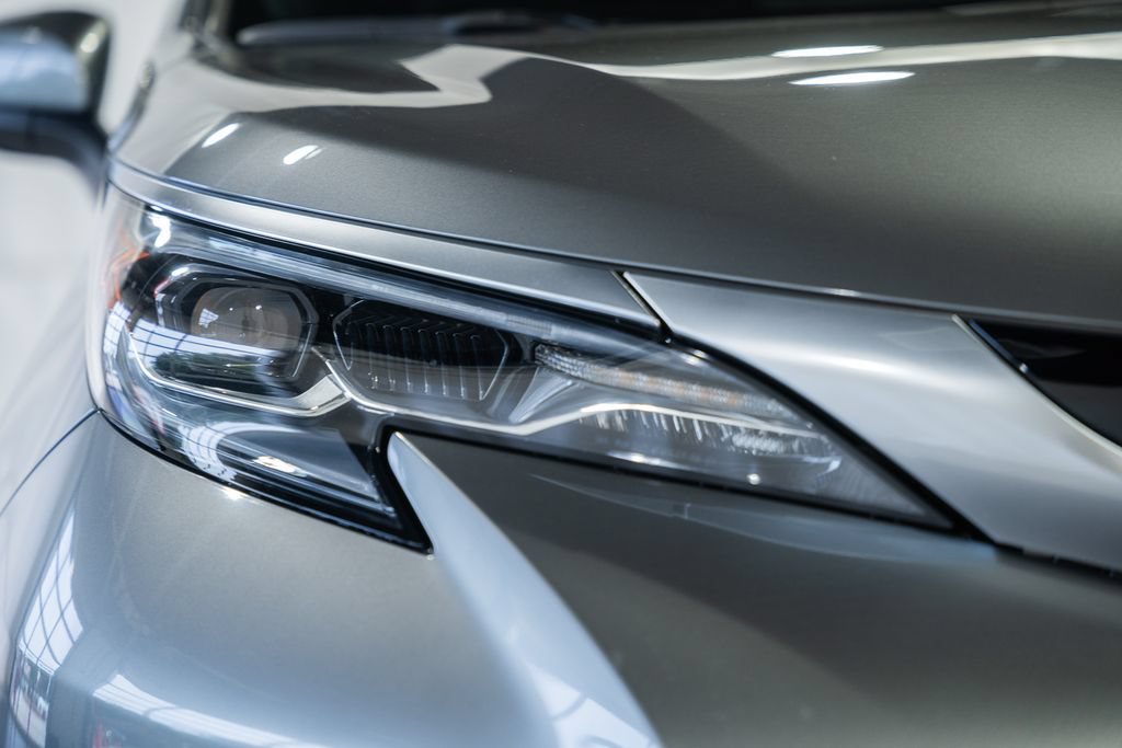 New 2026 Toyota Sienna Platinum AWD/4WD image 13