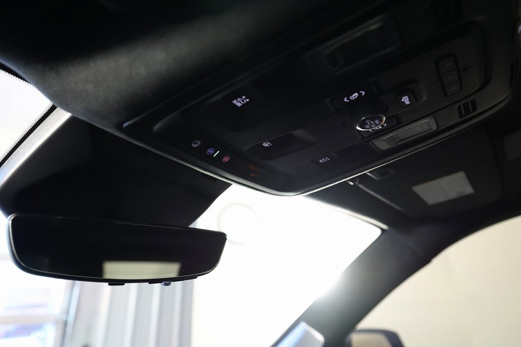 Used 2024 Cadillac Escalade ESV V w/ LPO, Floor Liner Package image 42