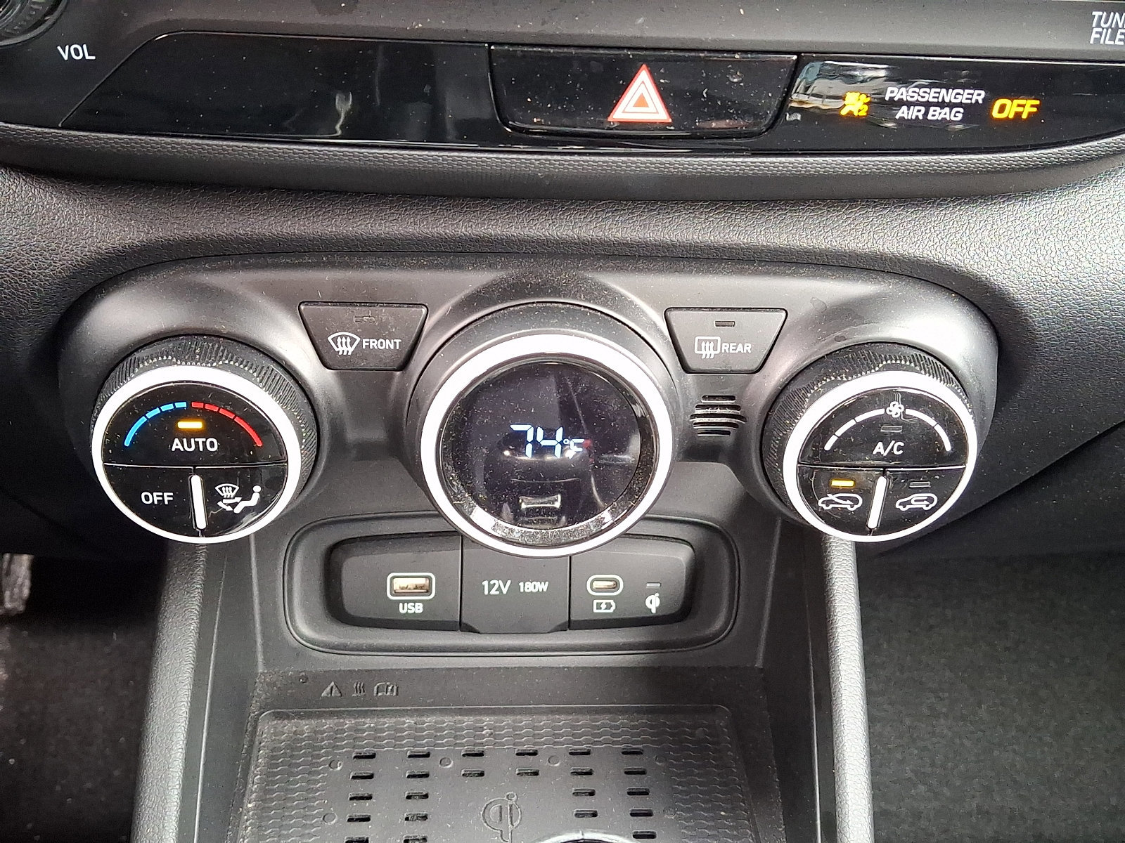 Certified 2023 Hyundai Venue Limited image 15