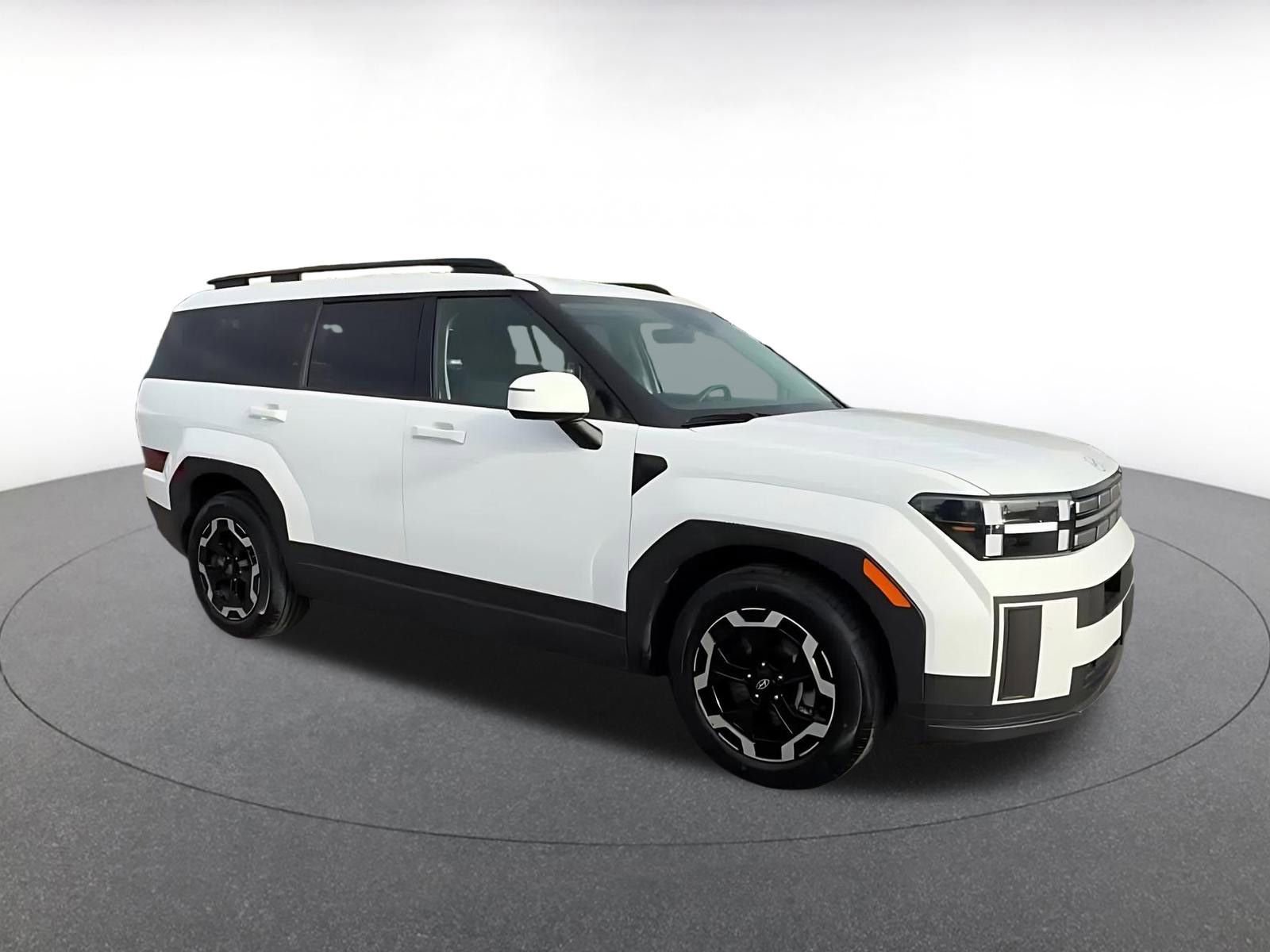 Used 2025 Hyundai Santa Fe SEL image 2