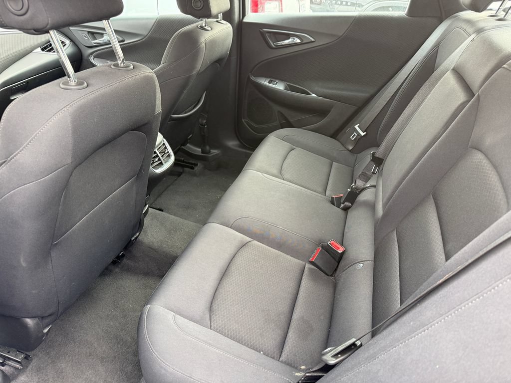 Used 2024 Chevrolet Malibu LT FWD image 4