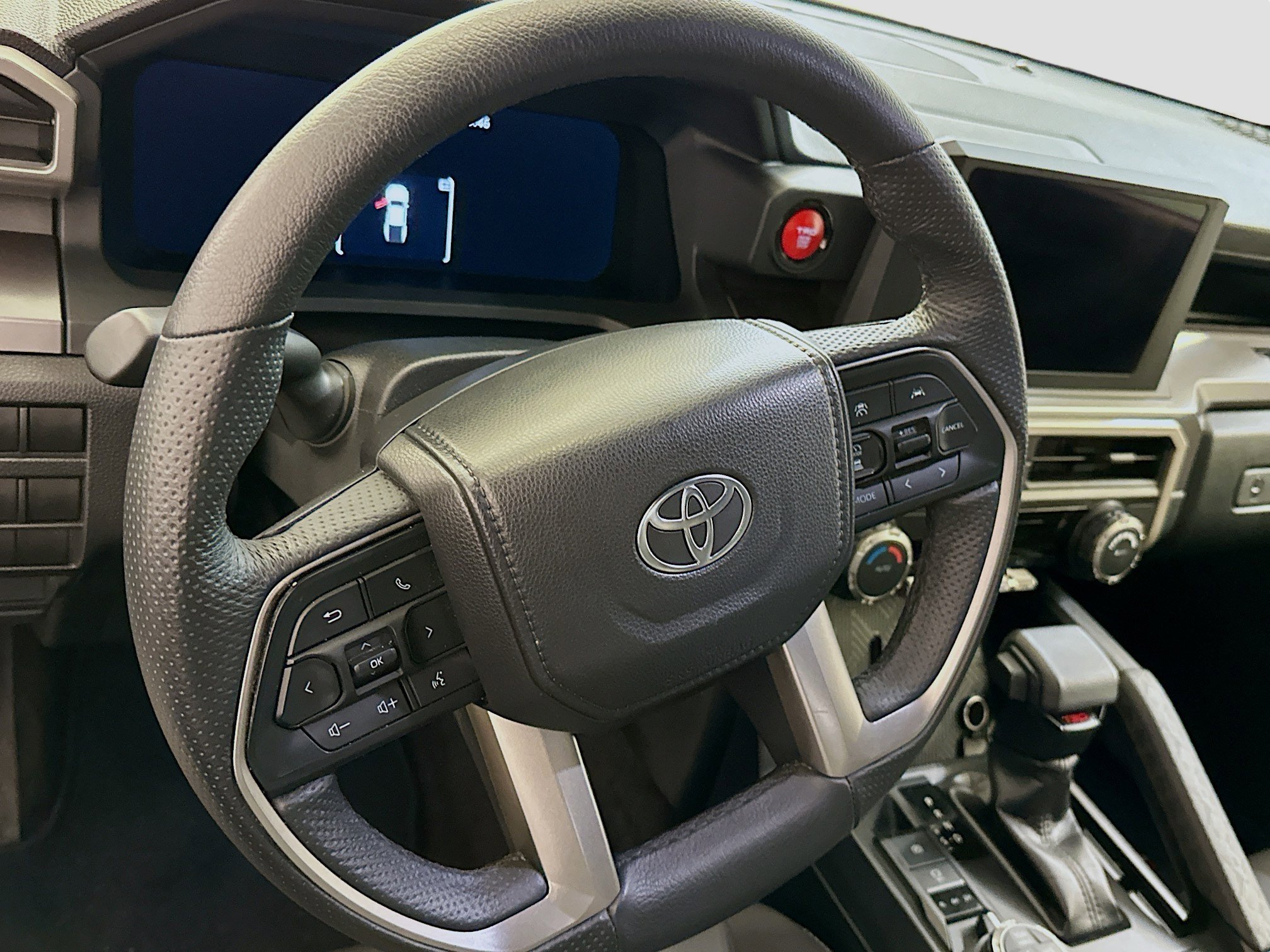Used 2025 Toyota Tacoma TRD Off-Road image 18