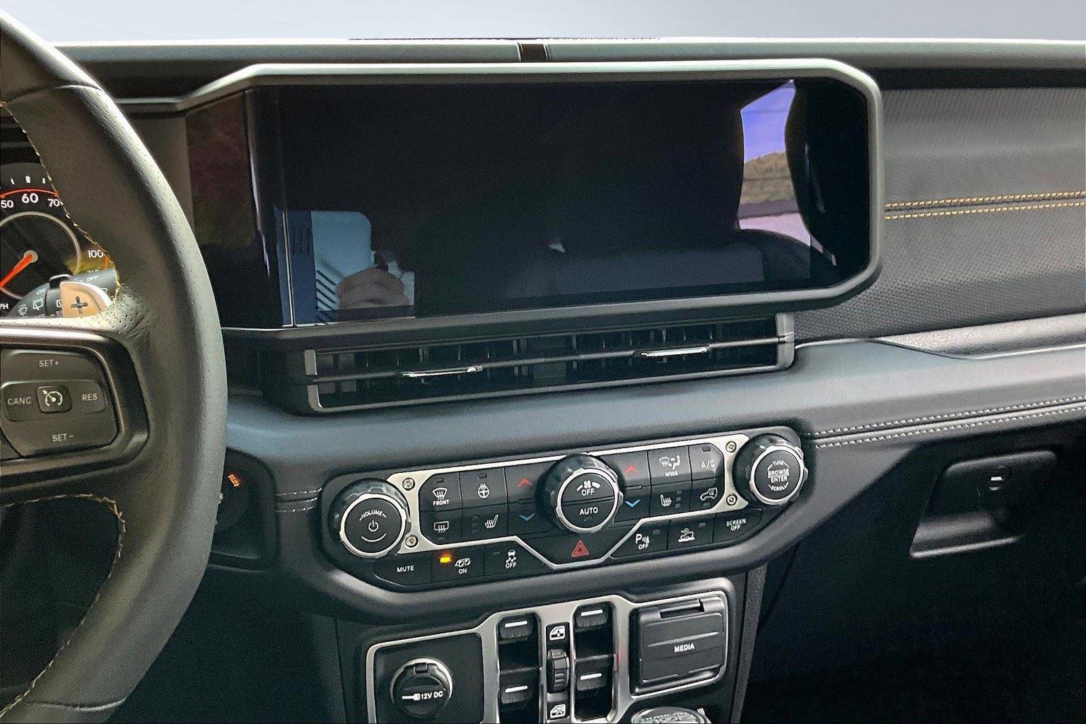 New 2025 Jeep Wrangler Unlimited Rubicon 392 image 7