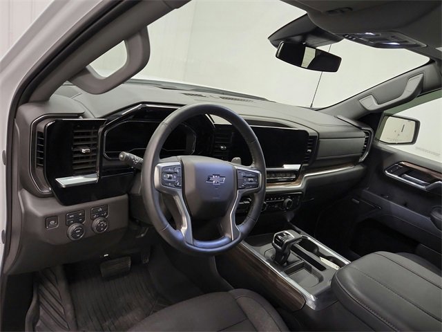 Used 2024 Chevrolet Silverado 1500 RST w/ Convenience Package II image 18