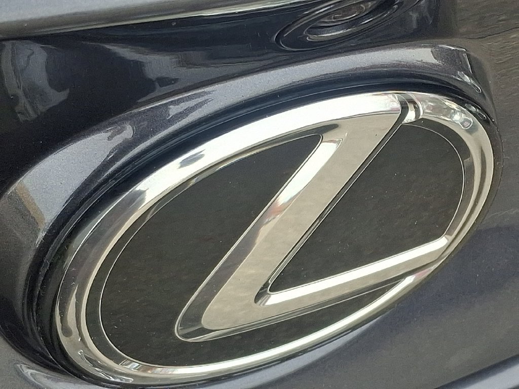 Used 2023 Lexus LC 500 Coupe w/ Dynamic Handling Package RWD image 29