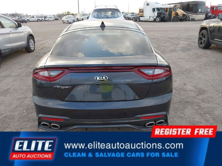 Used 2019 Kia Stinger Premium image 32