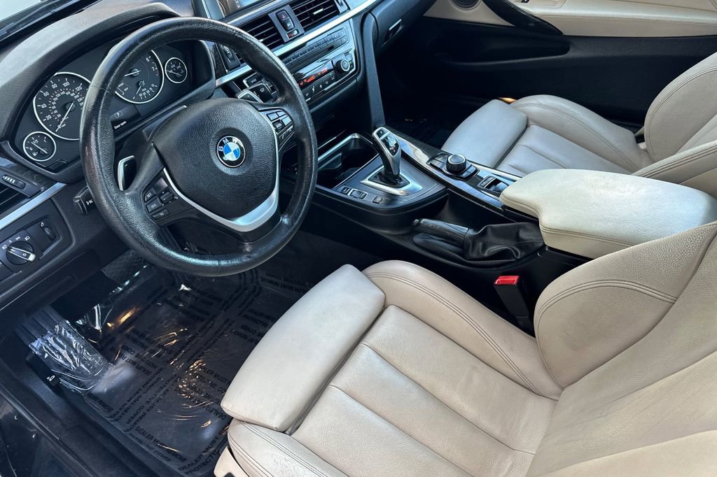 Used 2015 BMW 428i Convertible image 9