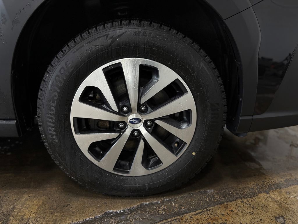 Used 2024 Subaru Outback Premium image 34