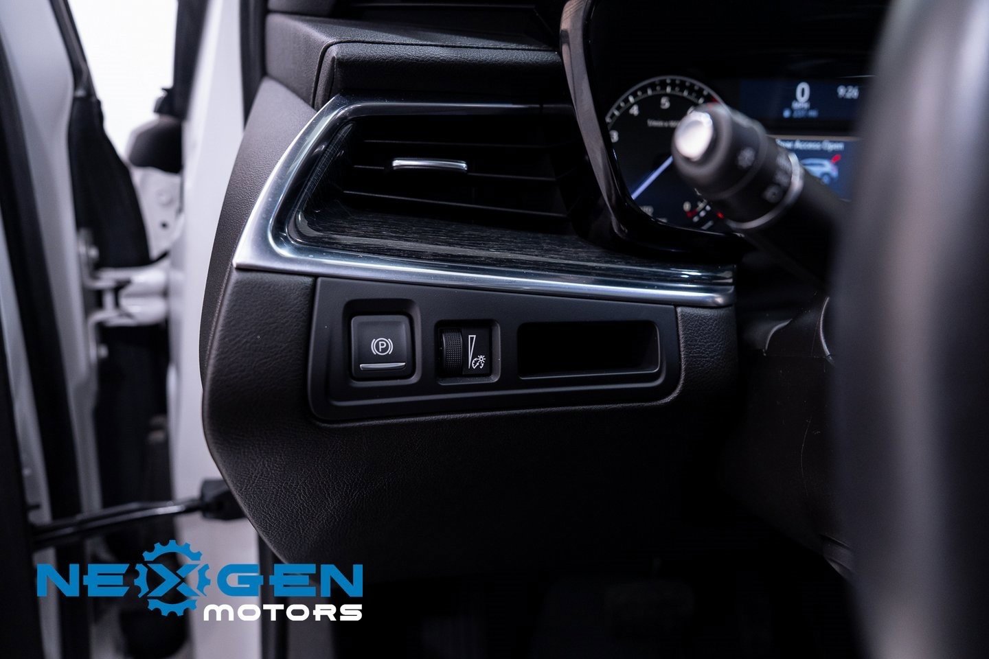 Used 2021 Cadillac XT5 Premium Luxury image 24