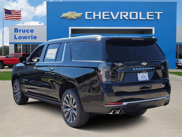 New 2026 Chevrolet Suburban High Country image 3