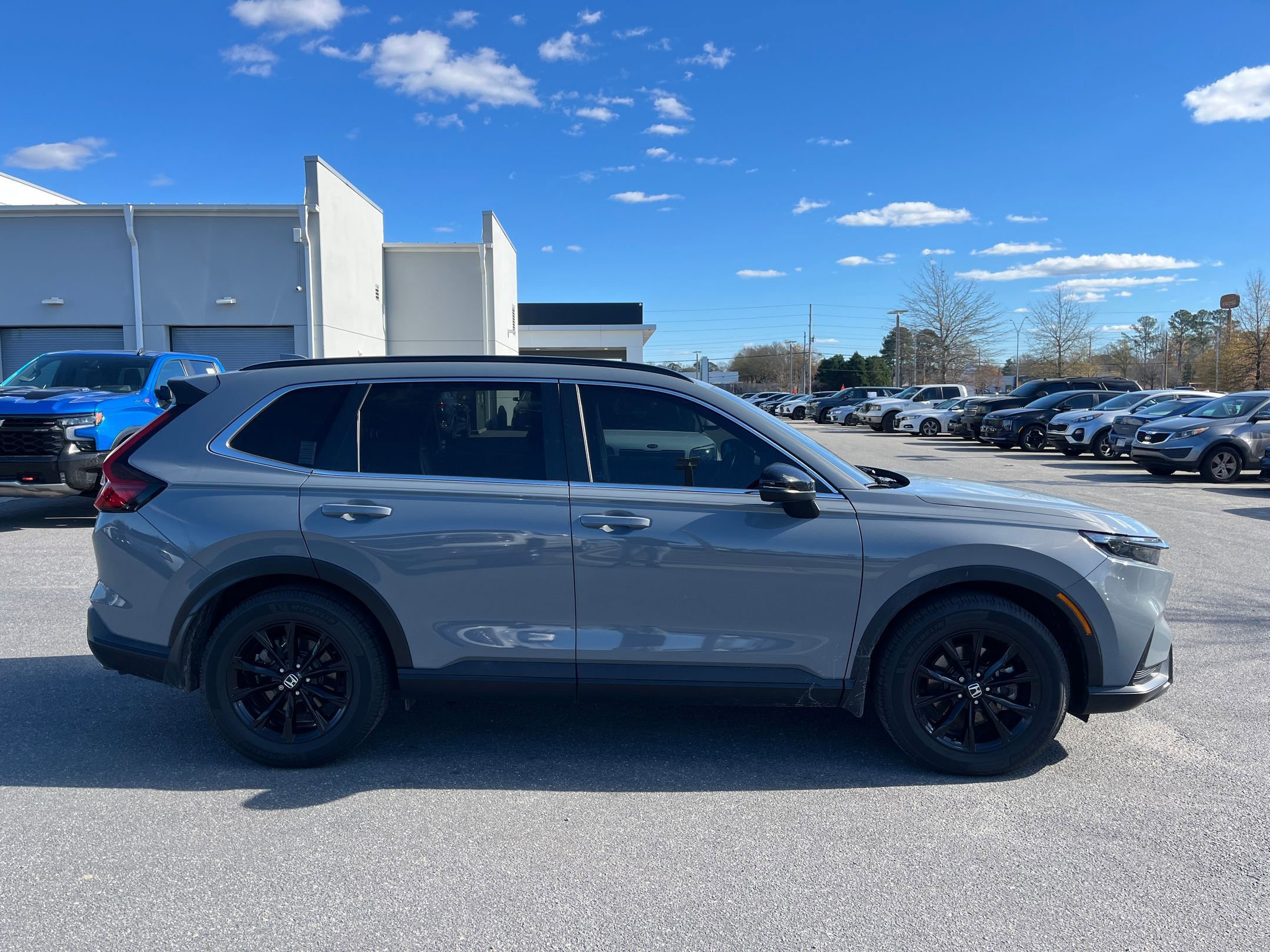 Used 2023 Honda CR-V Sport image 10