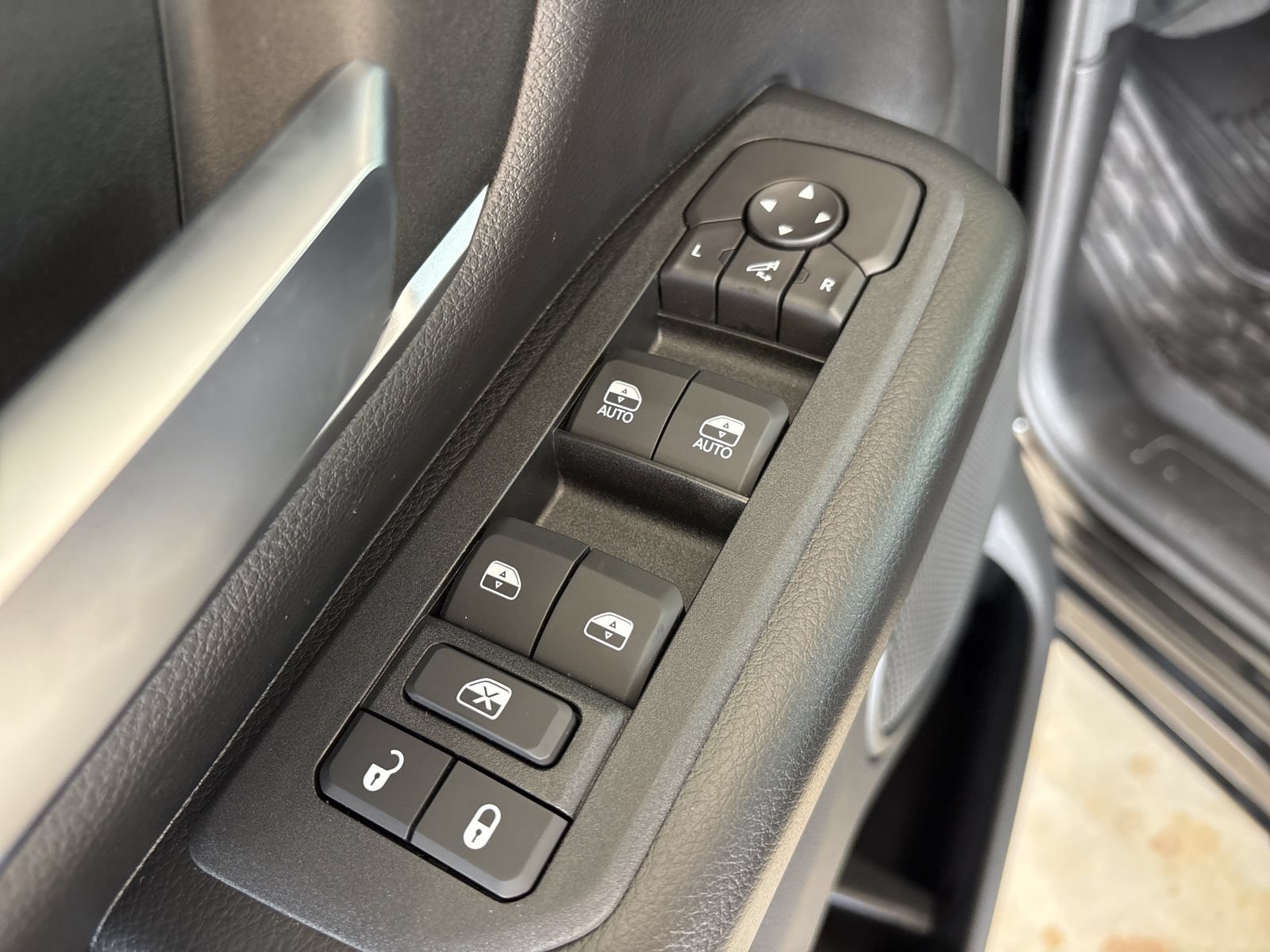 Used 2026 RAM 1500 Lone Star RWD image 11