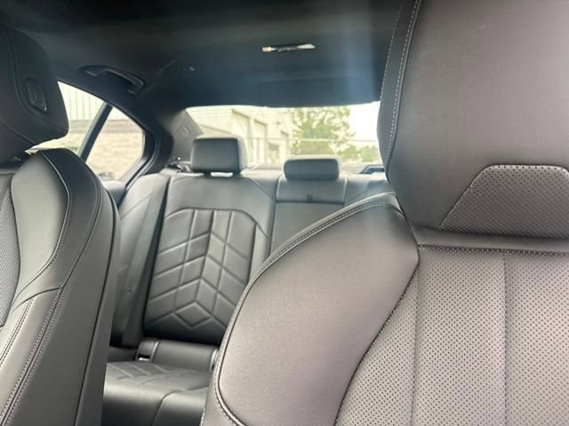Used 2024 BMW 530i xDrive w/ Premium Package AWD/4WD image 19