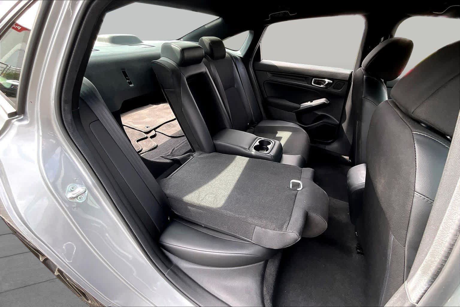 Used 2025 Honda Civic Sport image 21