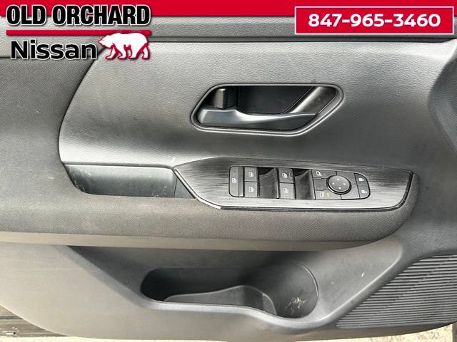 Used 2025 Nissan Kicks S FWD image 8