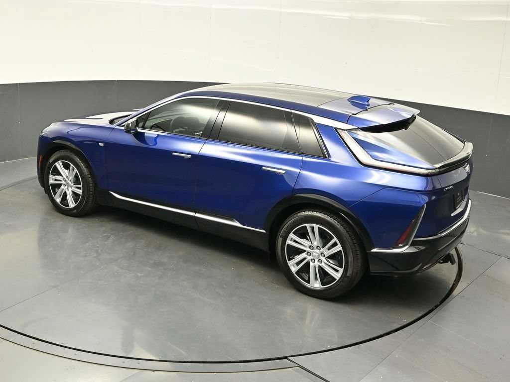 Certified 2024 Cadillac Lyriq Tech AWD/4WD image 30