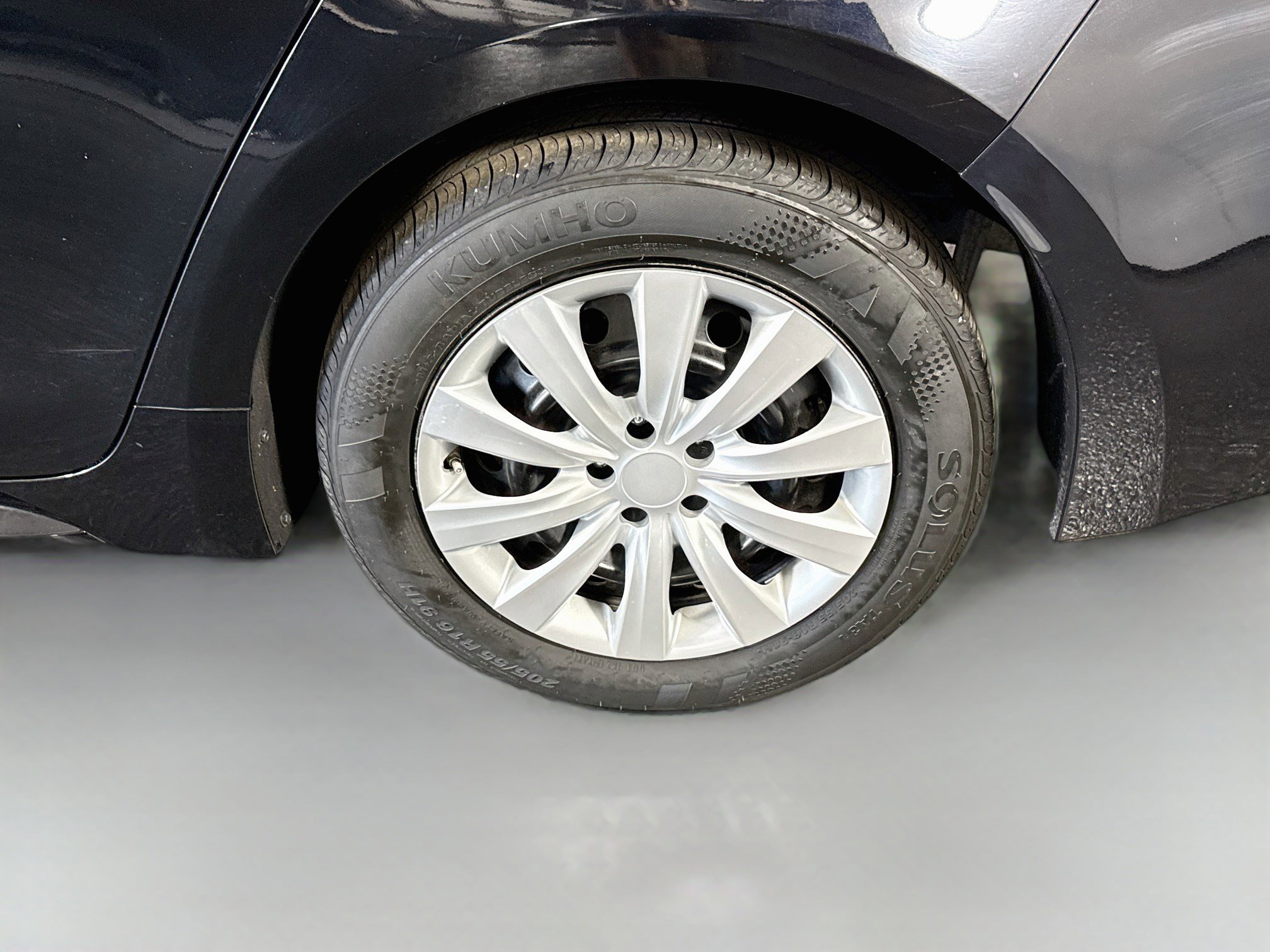Used 2023 Toyota Corolla LE FWD image 36