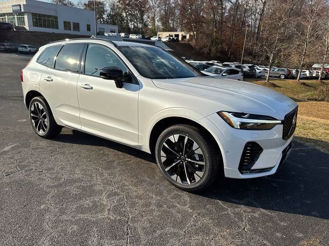 Used 2026 Volvo XC60 B5 Plus w/ Protection Package Premier image 10