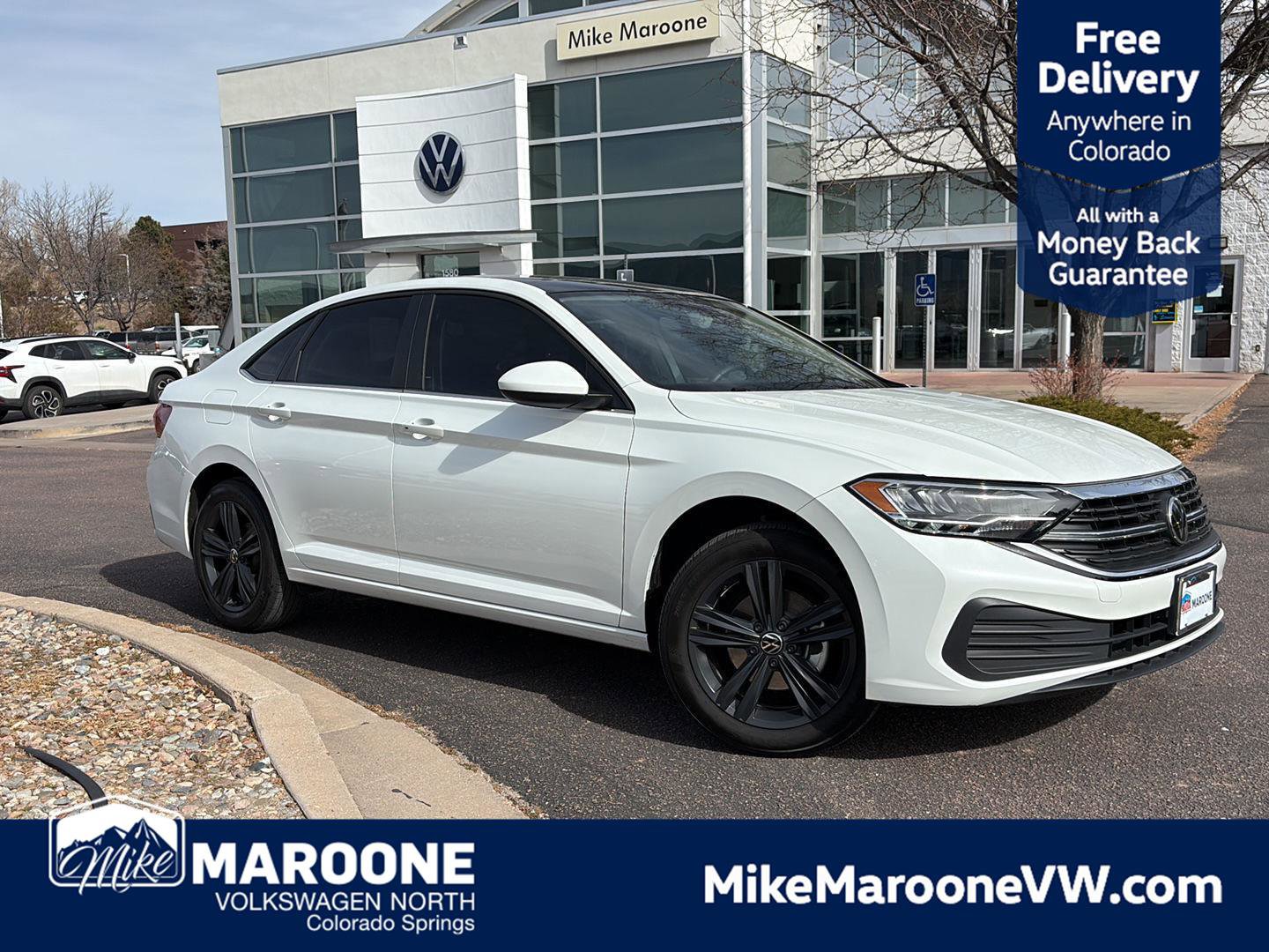 Used 2024 Volkswagen Jetta SE w/ Panoramic Sunroof Package