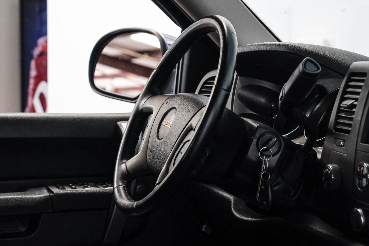 Used 2013 GMC Sierra 1500 SLE w/ Power Tech Package image 16