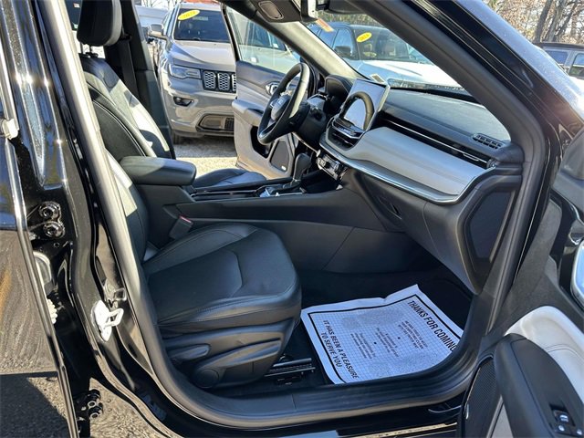 Certified 2023 Jeep Compass Limited w/ Sun and Sound Group image 24