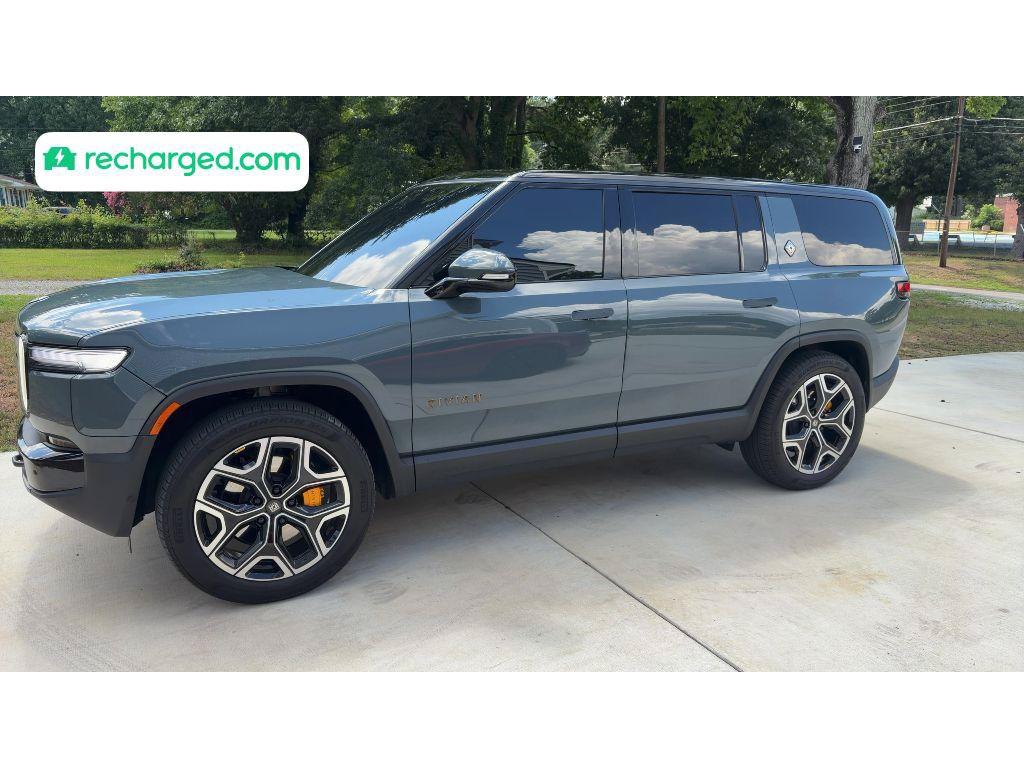 Used 2026 Rivian R1S Premium