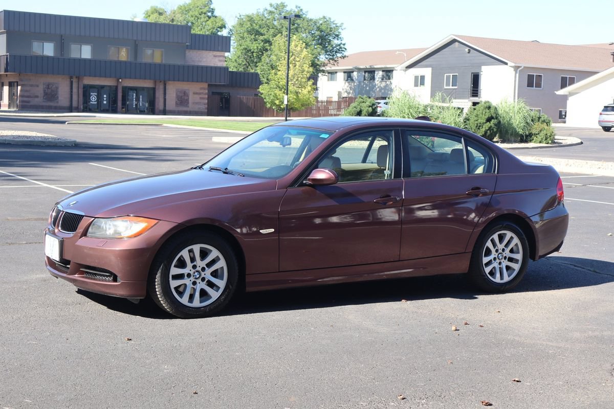 Used 2006 BMW 325xi Sedan AWD/4WD image 10