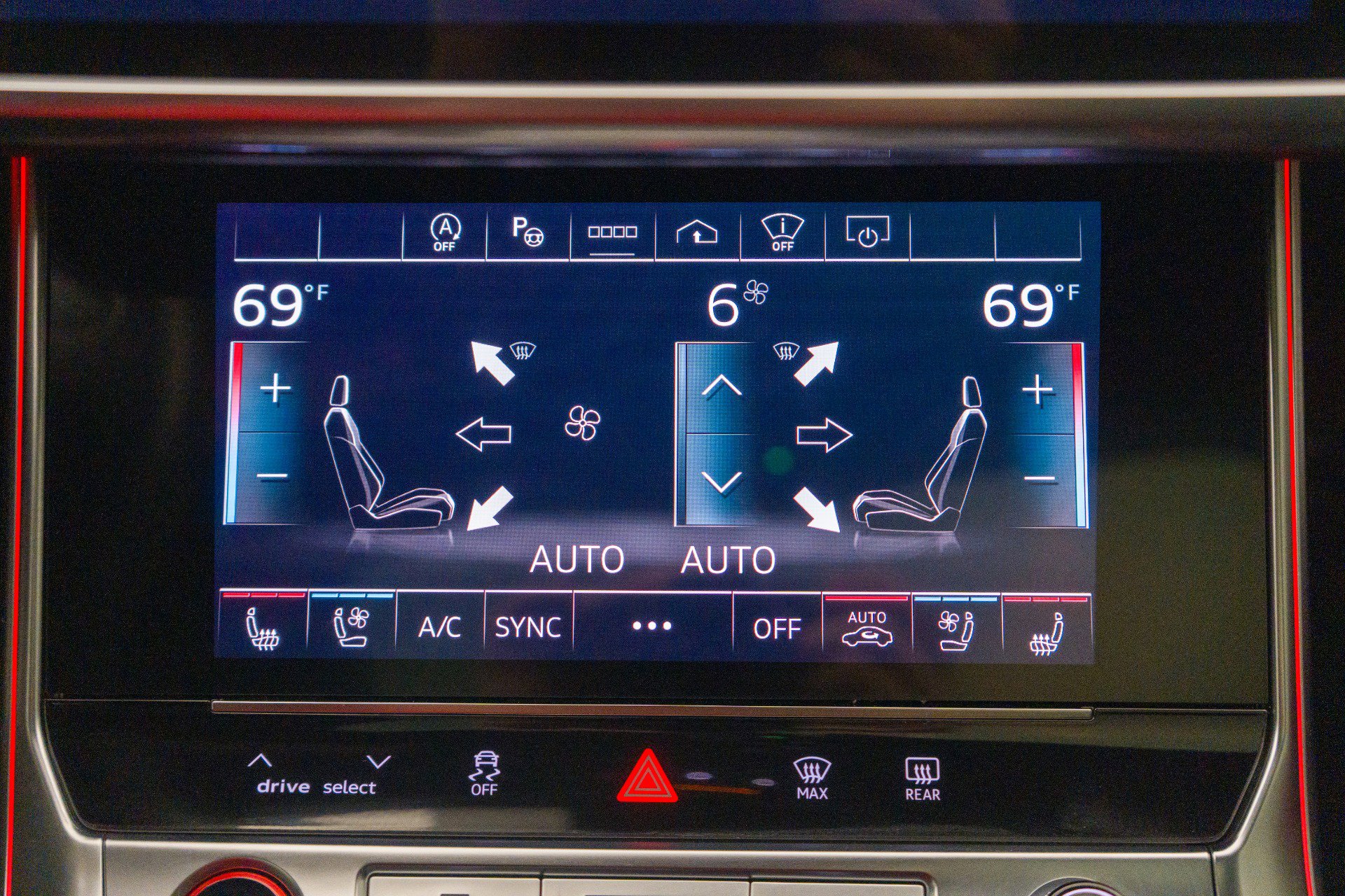 Used 2024 Audi RS 6 performance w/ Black Optic Package image 30